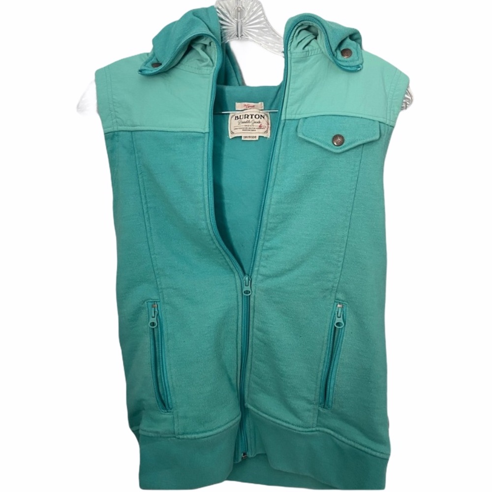 Burton sz S sweater vest